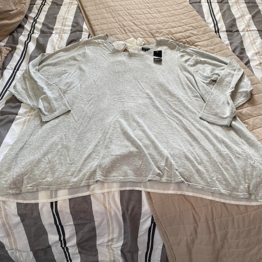 Torrid Sweater shirt women's 5 NWT